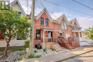 6 Almond St in St Catharines, ON - Building Photo