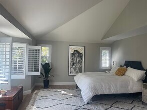 452 Riviera Dr in San Rafael, CA - Building Photo - Building Photo