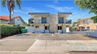 420 SW 14th Ave in Miami, FL - Building Photo