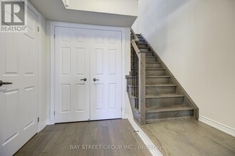 35 George Peach Ave in Markham, ON - Building Photo - Building Photo