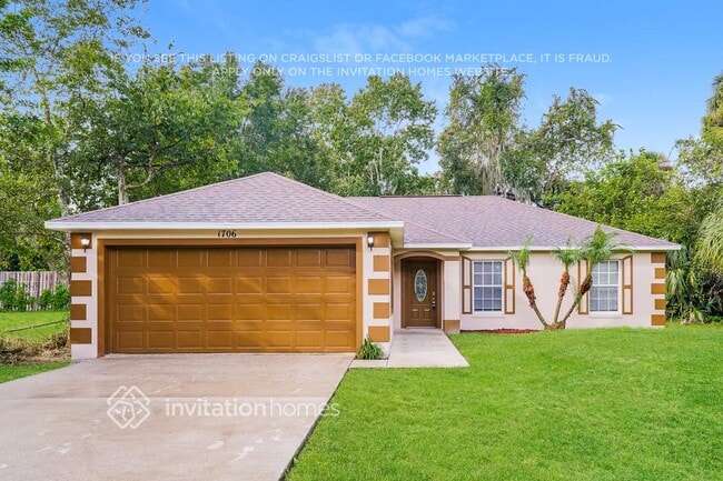 property at 1706 Palm Rd