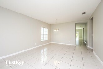 3740 Briarwood Estates Cir in St. Cloud, FL - Building Photo - Building Photo