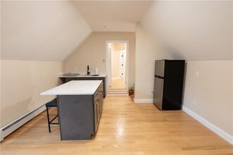 197 Old Great Rd in North Smithfield, RI - Building Photo - Building Photo