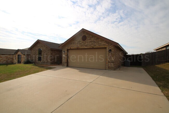 1805 Lindsey Dr in Copperas Cove, TX - Building Photo - Building Photo