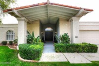 7285 E Las Palmaritas Dr in Scottsdale, AZ - Foto de edificio - Building Photo