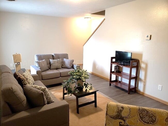 300 Scott Pl in Tea, SD - Building Photo - Building Photo