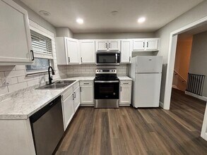 3325 Valley Park Ave in Columbus, OH - Building Photo - Building Photo
