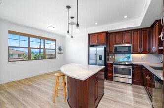 66 Awela Cir in Wailuku, HI - Building Photo - Building Photo