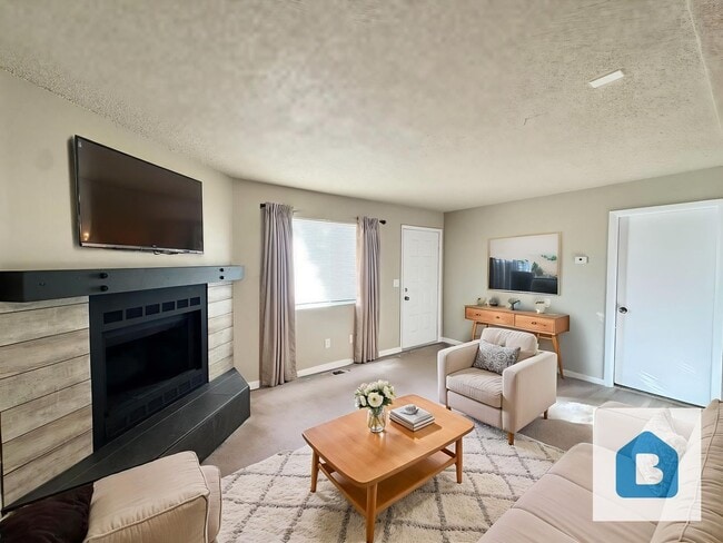 1017 Bennett Ave in Colorado Springs, CO - Building Photo - Building Photo