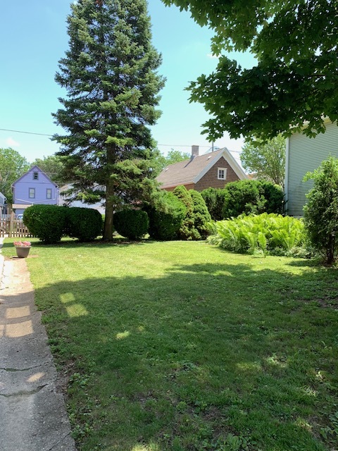 property at 2454 N Pierce St