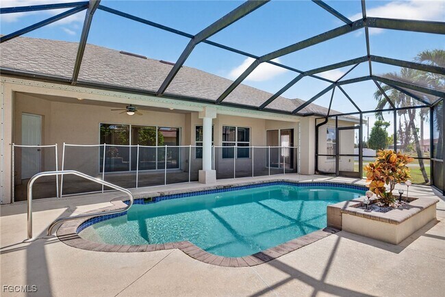 property at 2007 SW 43rd Terrace