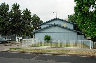 Lowell District in Fresno, CA - Building Photo - Building Photo