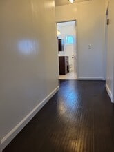 7315 Wilcox Ave in Bell, CA - Foto de edificio - Building Photo