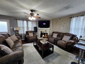5420 Comanche Wells Dr in McKinney, TX - Building Photo - Building Photo