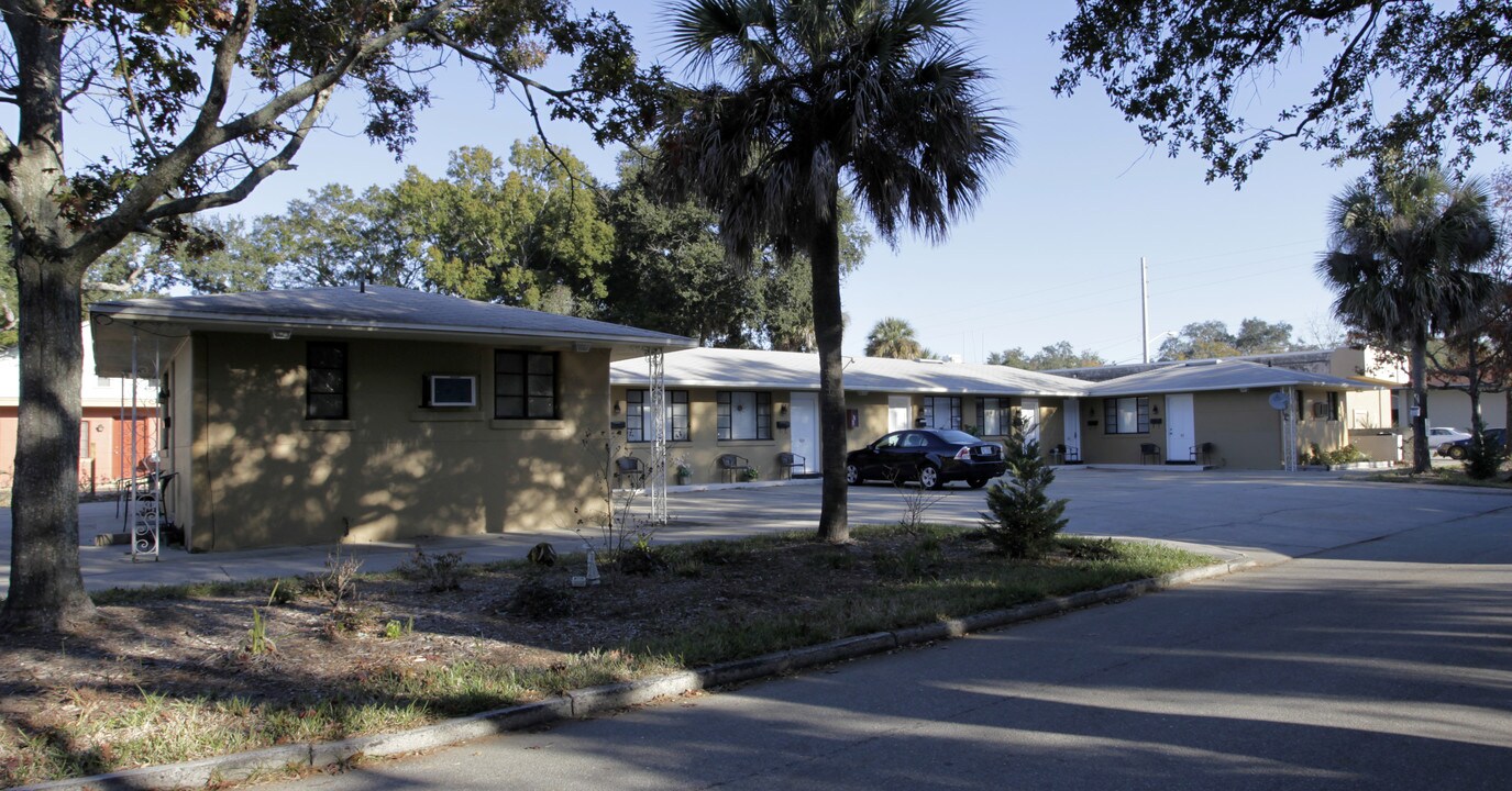 907 Riviera St in Jacksonville, FL - Building Photo