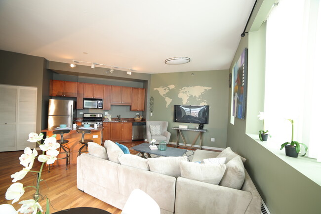 property at 1600 S Indiana Ave