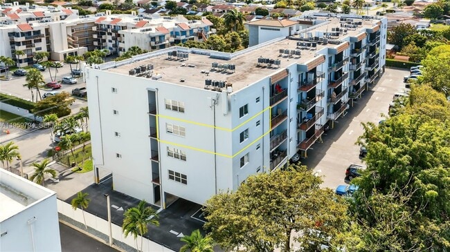 900 SW 84th Ave in Miami, FL - Building Photo - Building Photo