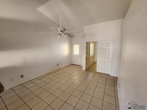 2222 E 27th Ln in Yuma, AZ - Building Photo - Building Photo
