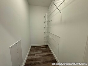 1499 N Shore Rd in Revere, MA - Building Photo - Building Photo