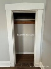 74 Court St, Unit Apt #4 in Bangor, ME - Building Photo - Building Photo