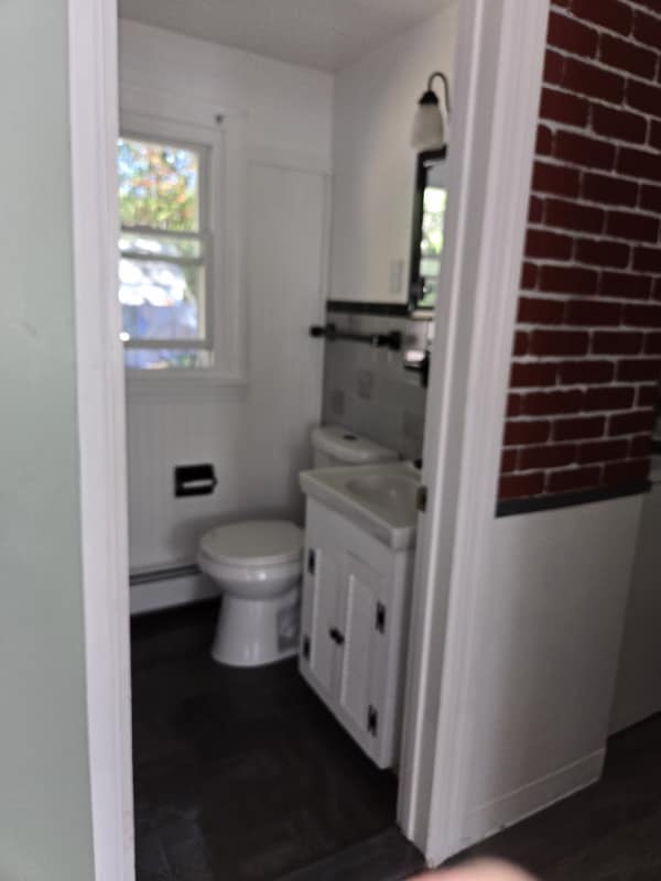 117 Hemlock St in Manchester, CT - Building Photo - Building Photo