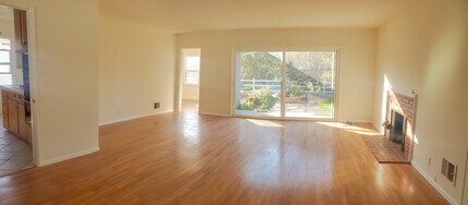 26541 Mazur Dr in Rancho Palos Verdes, CA - Building Photo - Building Photo