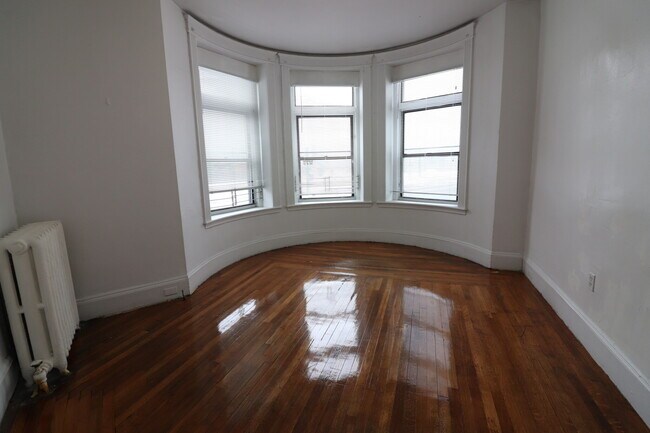property at 409 Huntington Ave