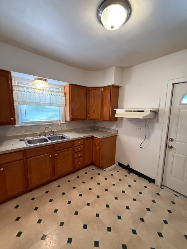 613 Wildwood Ave in Akron, OH - Building Photo - Building Photo