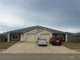 1206 Loyal Ln in Killeen, TX - Building Photo