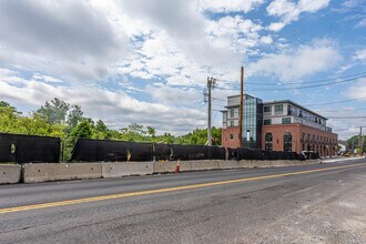 80 Bridge St in Dedham, MA - Building Photo - Building Photo