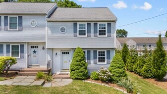 26 Linden St in Glastonbury, CT - Building Photo