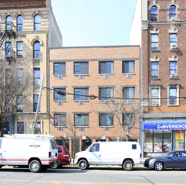 Building A in Bronx, NY - Foto de edificio - Building Photo