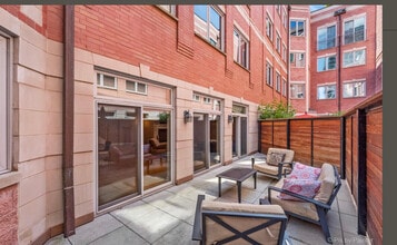 1430 N La Salle Dr, Unit f1 in Chicago, IL - Building Photo - Building Photo