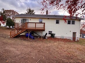 194 Virgo Dr in Groton, CT - Building Photo - Building Photo