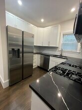 51 Moseley St, Unit 1 in Boston, MA - Building Photo - Building Photo