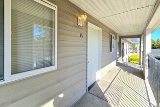 100th Street Apartments in Marysville, WA - Foto de edificio - Interior Photo