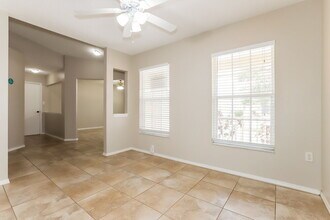 11022 4th Ave E in Bradenton, FL - Building Photo - Building Photo