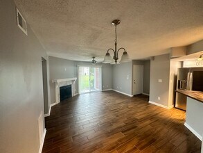 1709 Rock Bridge Mews, Unit C Heather Point in Chesapeake, VA - Building Photo - Building Photo