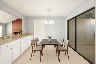 13506 Clarewood Dr in Houston, TX - Building Photo - Building Photo