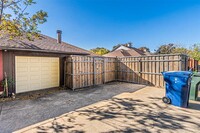 2124 Prairie Creek Trail in Garland, TX - Building Photo - Building Photo