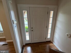 12457 Andover Ct in Woodbridge, VA - Building Photo