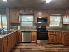 4794 Chippewa Trail in Marysville, CA - Building Photo - Building Photo