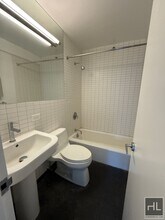 East 39th Street in New York, NY - Building Photo - Building Photo