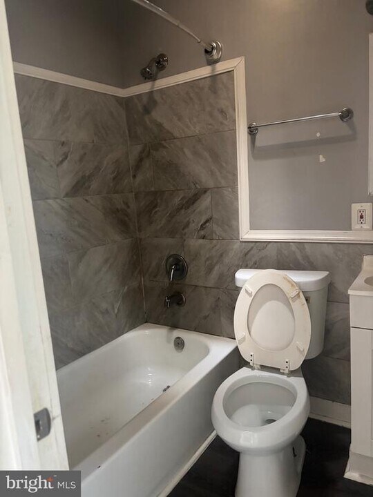 3713 Arcadia Ave in Baltimore, MD - Building Photo