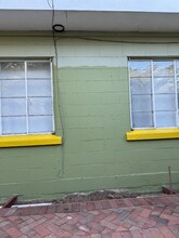 398 Alameda de las Pulgas in Redwood City, CA - Building Photo - Building Photo