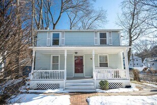 36 Anderson Rd in Katonah, NY - Building Photo