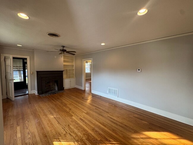 3503 N Wareingwood Dr in Montgomery, AL - Building Photo - Building Photo