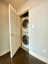 88 E San Fernando St, Unit 2001 in San Jose, CA - Building Photo - Building Photo