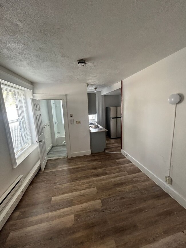 1 Hitchcock Rd in Worcester, MA - Building Photo - Building Photo