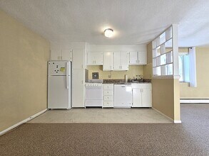 50 Green in Brookline, MA - Building Photo - Building Photo